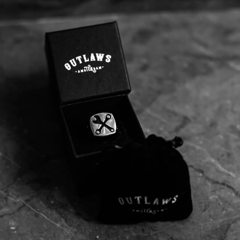 BIG BOY TOOLS. - Outlaws Amsterdam