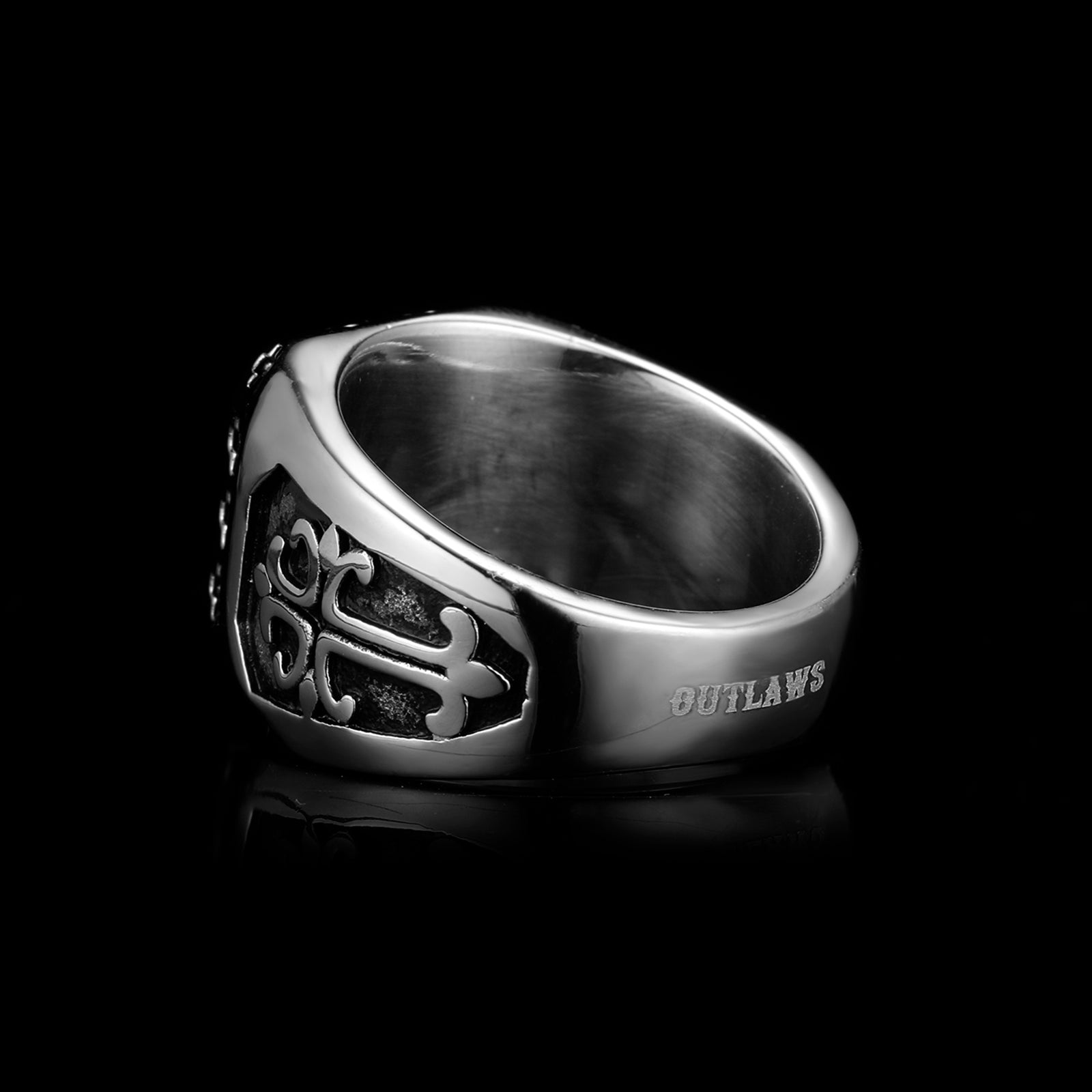 GOLDEN KILL - Outlaws Amsterdam