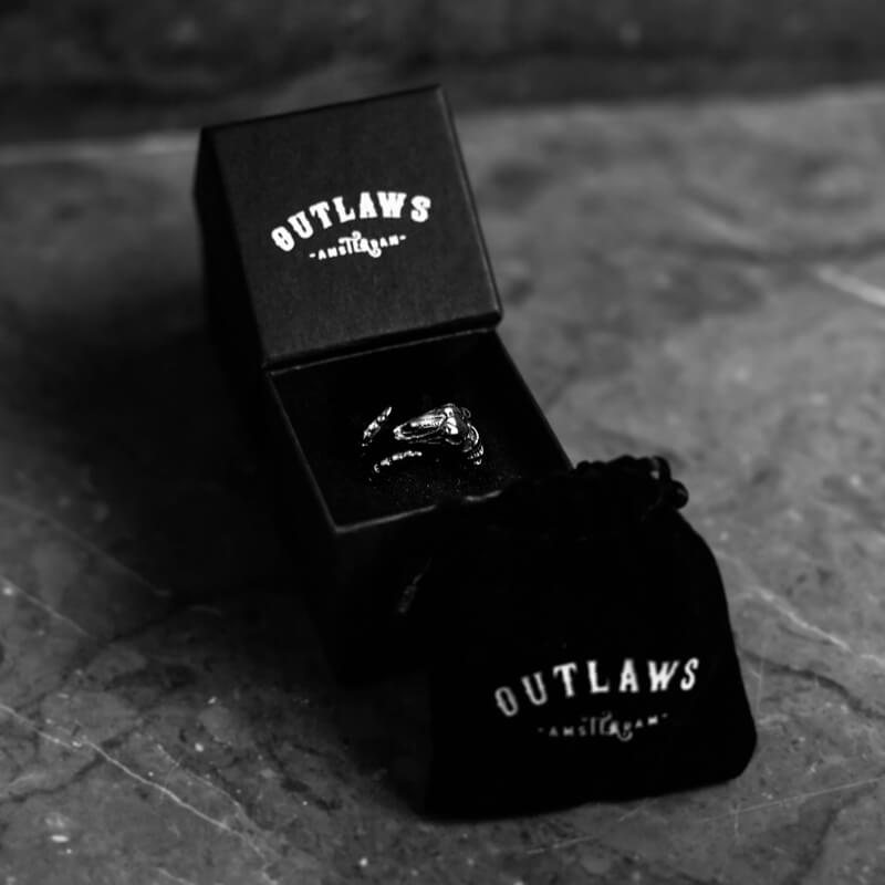 HORNED. - Outlaws Amsterdam