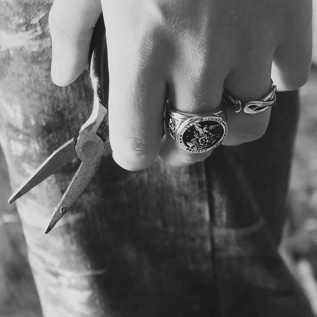 ST. MICHAELS. - GOLD - Outlaws Amsterdam