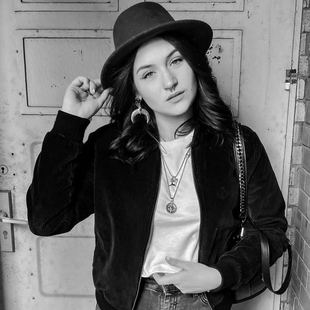 Compass of Life - Necklace - Outlaws Amsterdam